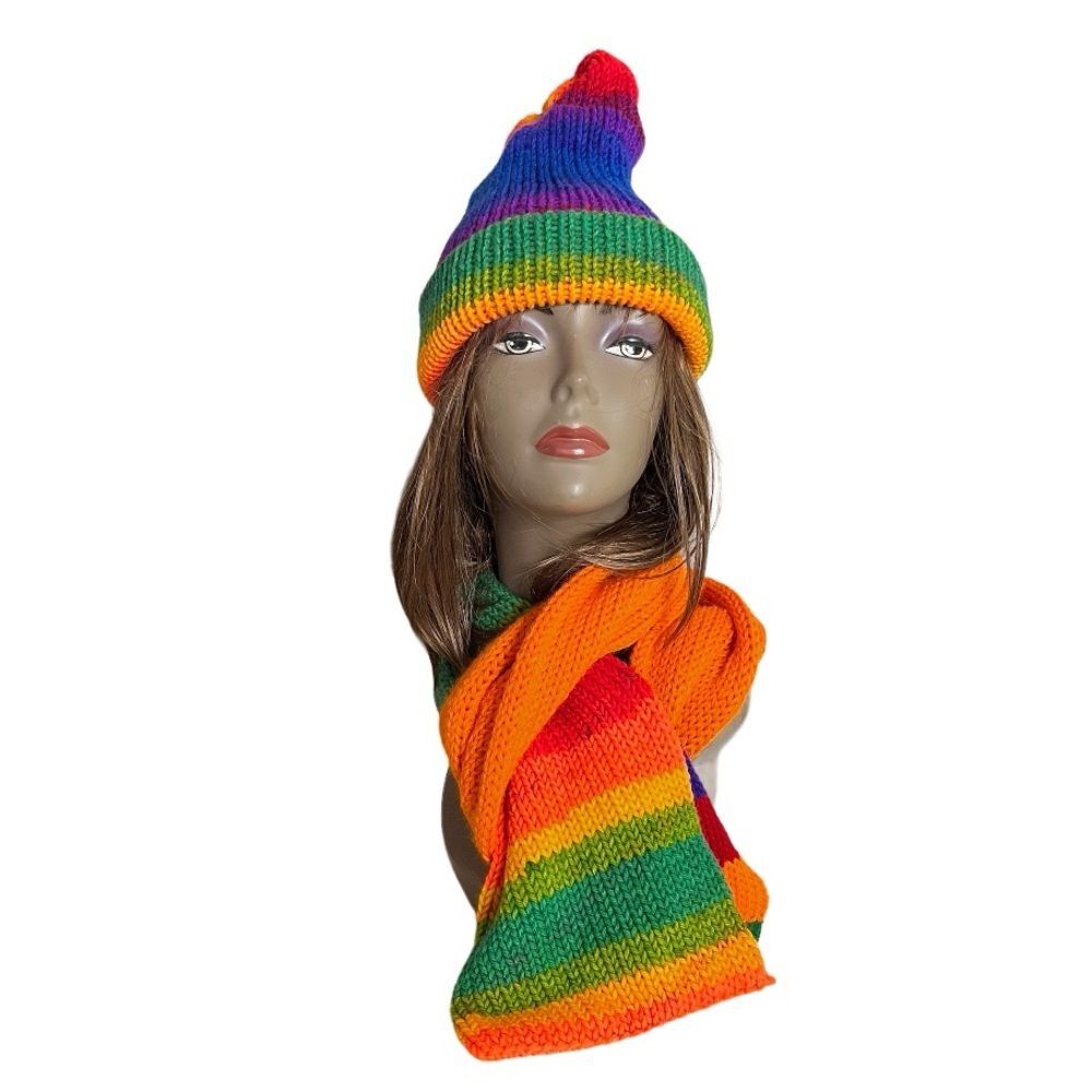 HAND CRAFTED Scarf & Hat Tuque Rainbow Handmade Knit